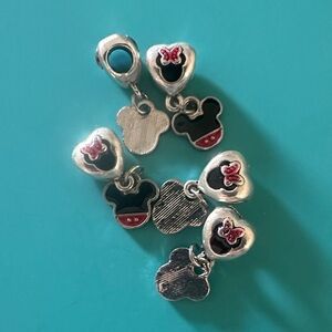 (5) Silver and Black & red Mickey & Minnie Mouse Charm Beads